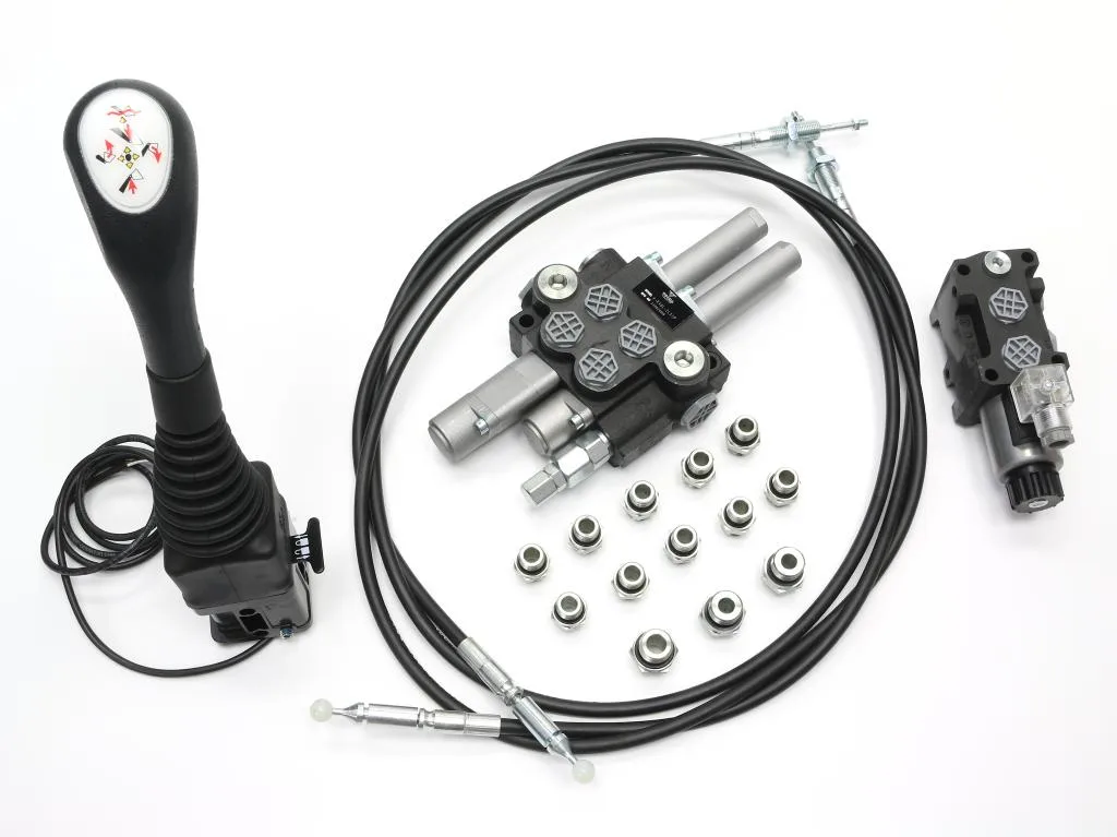 Zestaw (1 sekcja pływająca) do Ładowacz TUR -Rozdzielacz 40L 2-sekcyjny + Elektrozawór + Joystick z przyciskiem + Elementy złączne + Linki na kulkę 1500mm VOIMA - obrazek 2