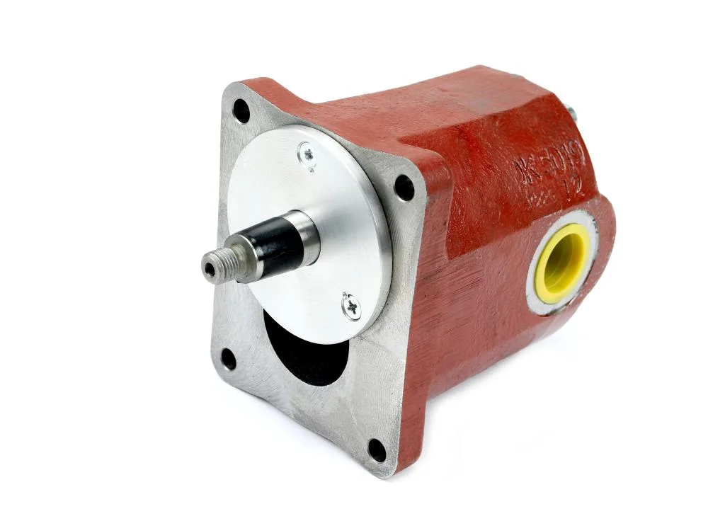 Pompa hydrauliczna zębata do Bizon Z-050 stary typ PZS-KP-25 (obroty lewe) 16Mpa w korpusie żeliwnym Waryński