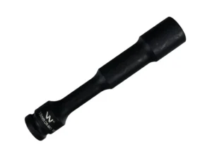 Nasadka udarowa 1/2", sześciokątna slim bardzo długa przelotowa ze stali CrMo 18mm długość 150 mm, stosowane w mechanice do kluczy udarowych, Waryński